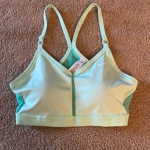 NWT Nike Indy Bra